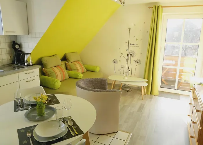 Schoene-aussicht 公寓 *